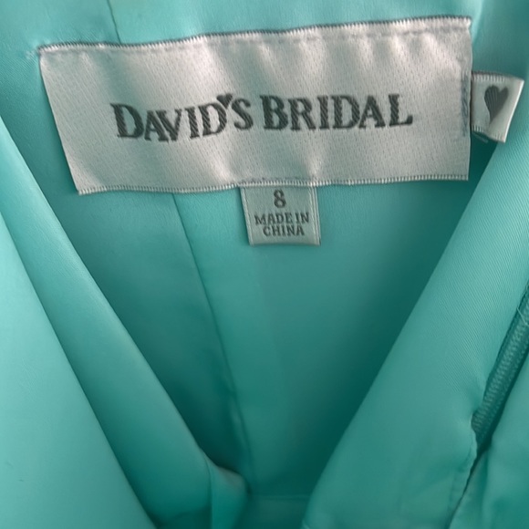 David’s bridal grad dress - Picture 3 of 6